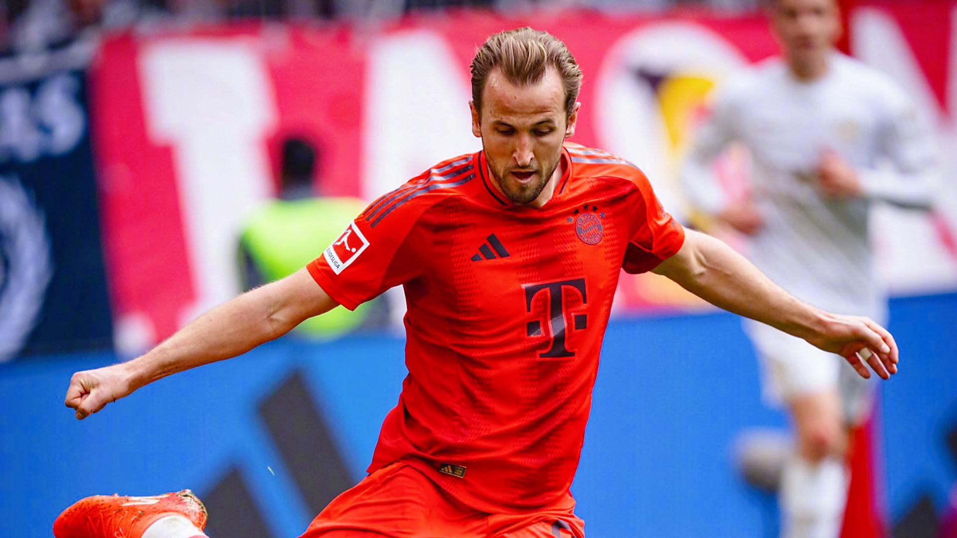 pg中国网站关于凯恩回归赛场，精彩发挥首场状态亮眼，加拿大队观众沸腾！的信息