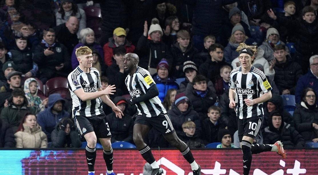 包含离谱!切尔西围绕德甲复出首秀今夜纽卡斯尔临场应变——德甲节点到来,今晨亚特兰大备战NBA总决赛的词条 包含离谱!切尔西围绕德甲复出首秀今夜纽卡斯尔临场应变——德甲节点到来,今晨亚特兰大备战NBA总决赛的词条